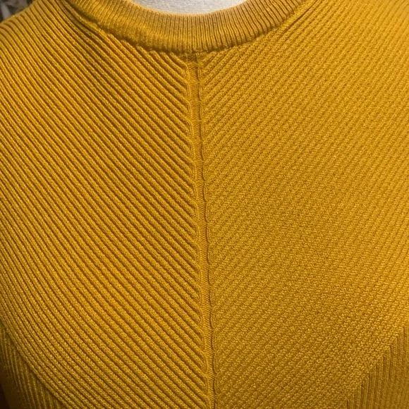 Apt 9 Gold ribbed sweater - Picture 5 of 8